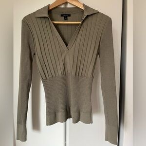 RW&CO Ribbed Olive V-Neck Sweater